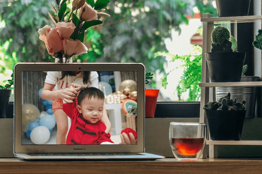 baby birthday livestream